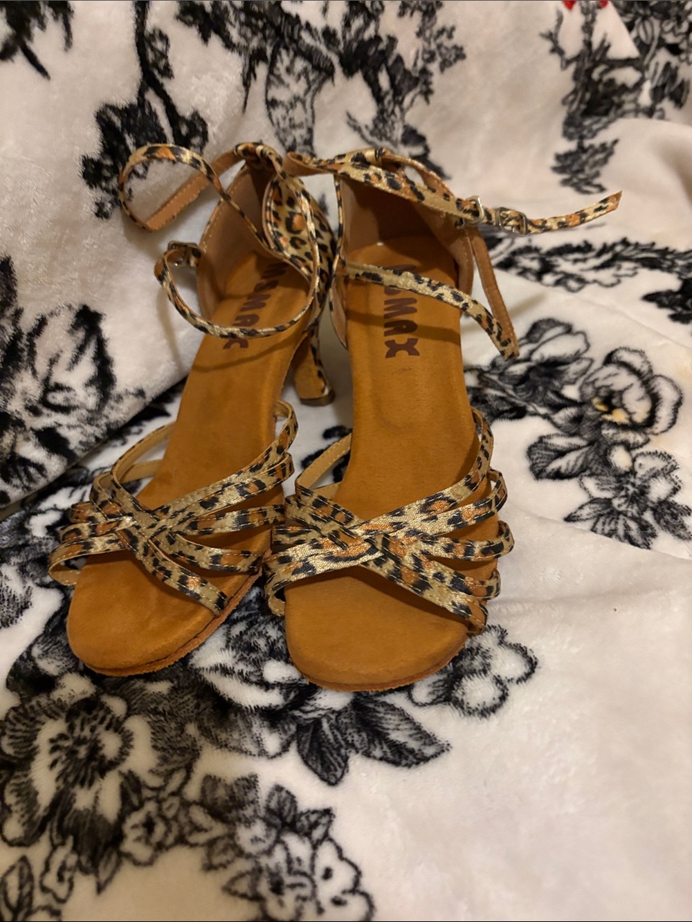 Leopard Print Strappy Women's Salsa/Bachata Heels - Tan Leopard - Picture 2 of 4